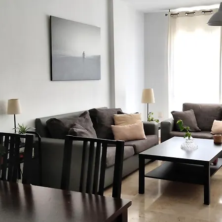 Apartment Teatinos *